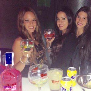 rives gin for girls tw feb 16