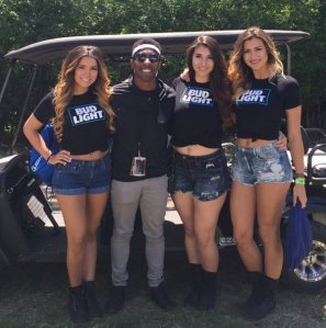 bud light girls tw 15516