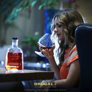 brugal girl fb 3616