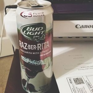 16122859_350501565335468_1102541009943789568_n_002