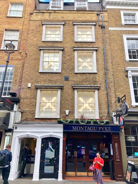 absolut pornstar townhouse